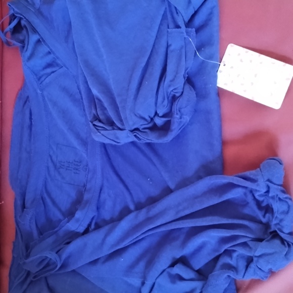 NWT! 58$ Free People T - Picture 8 of 8